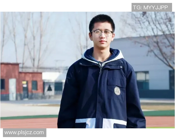 深圳足球队的蜕变之路：从低谷到崛起的全新篇章解析